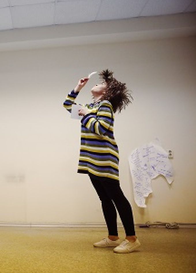 Спектакль «Читать не обязательно»