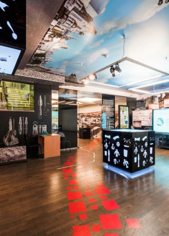 Экспресс-экскурсия по выставкам «Небесный код Екатеринбурга» и «Екатеринбург: от завода к городу»