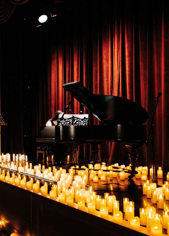 Неоклассика при свечах: Людовико Эйнауди