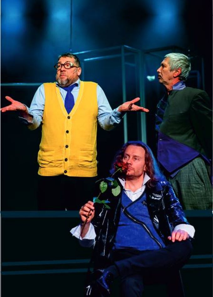 Трое на качелях (театральный триллер)