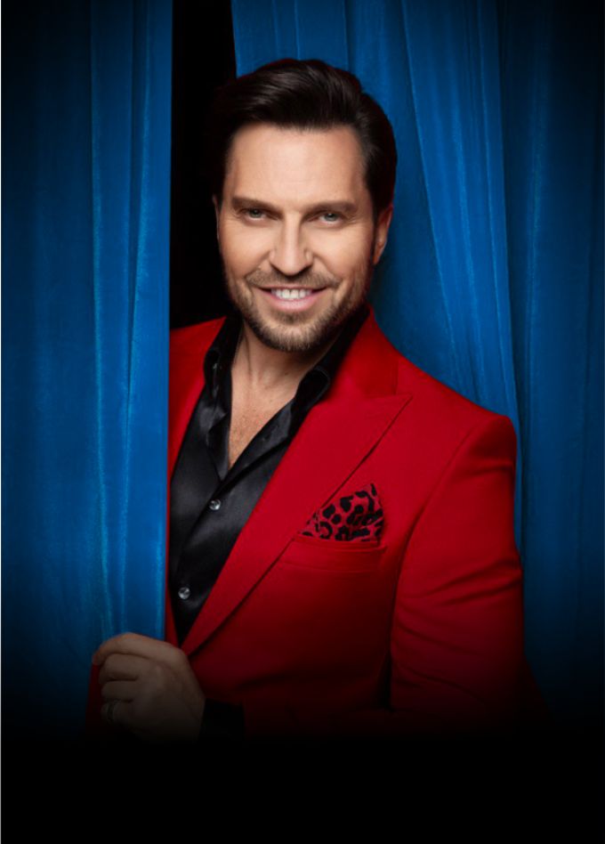 Артур Пирожков